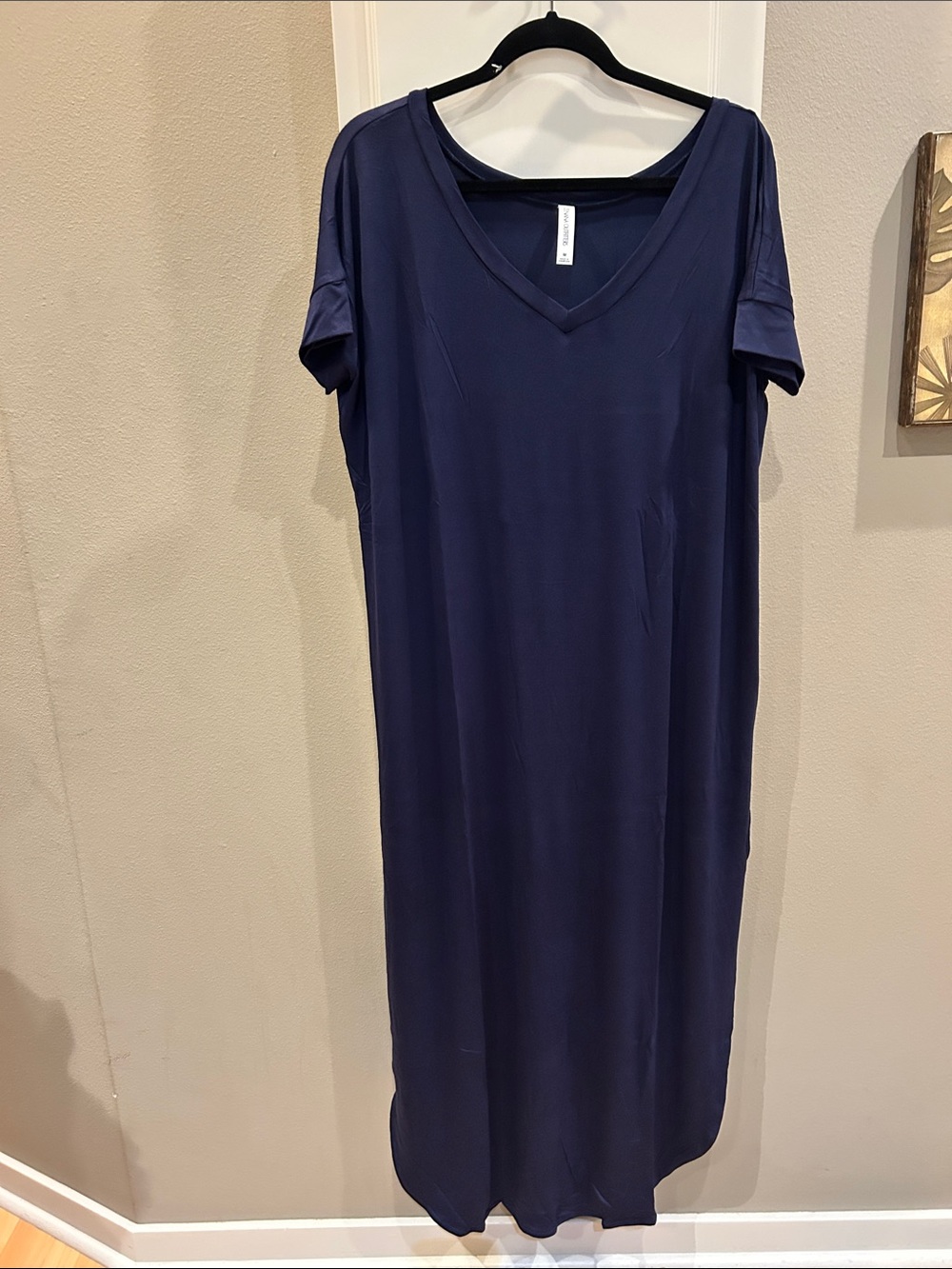 Zenana Outfitters Oversized Navy V-Neck Maxi Dress